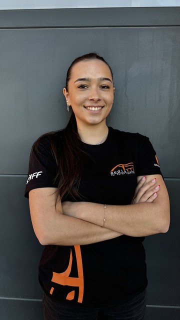 Cloé FORTANIER - Community Manager